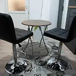 Little Center Apartament